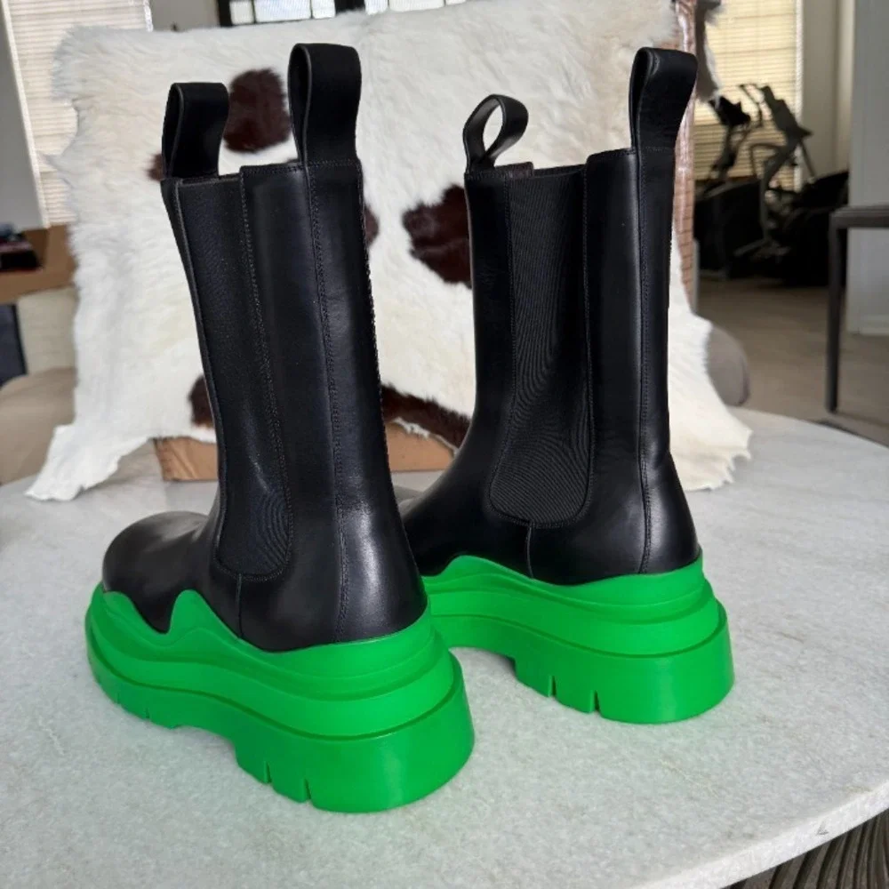 Bottega Veneta 630284 Military Calf Black Leather BV Green Black Tire Boots, 44+